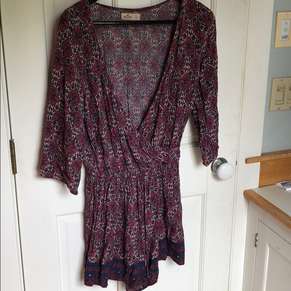 Hollister romper size large
